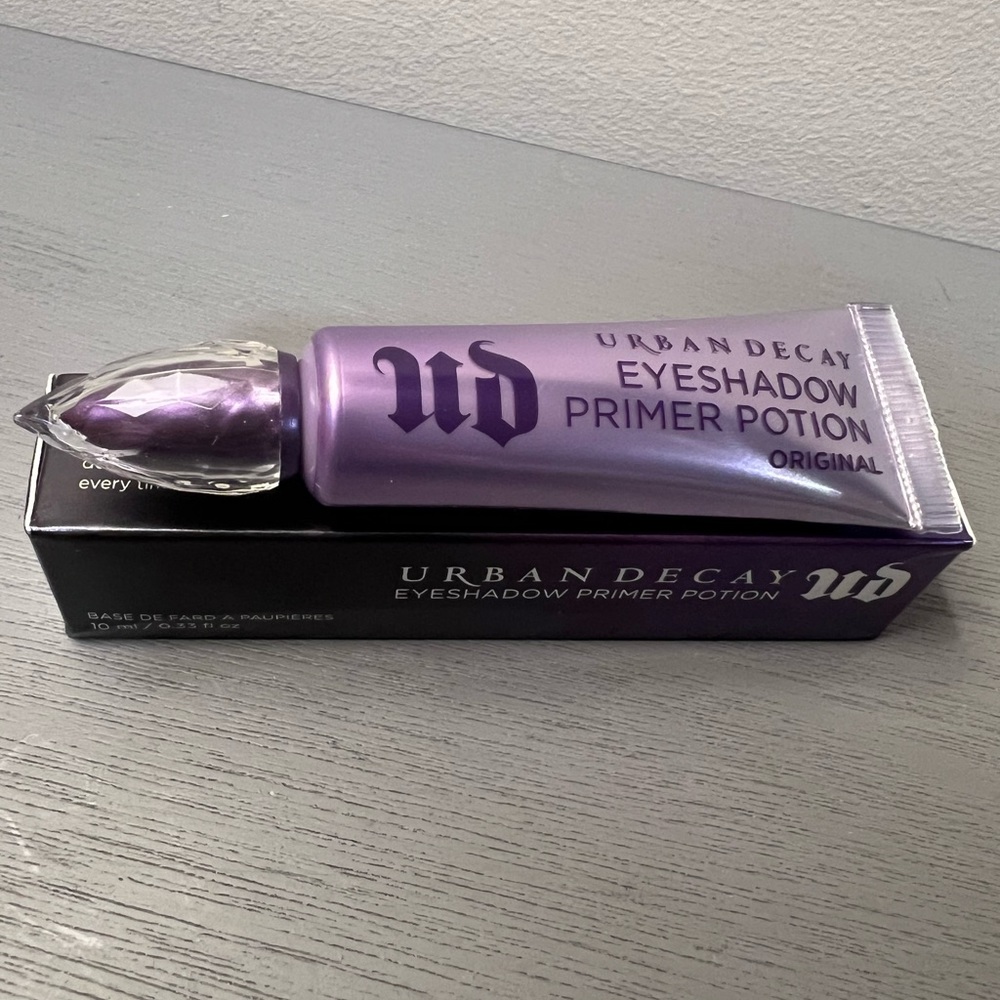NIB Urban Decay eyeshadow primer potion